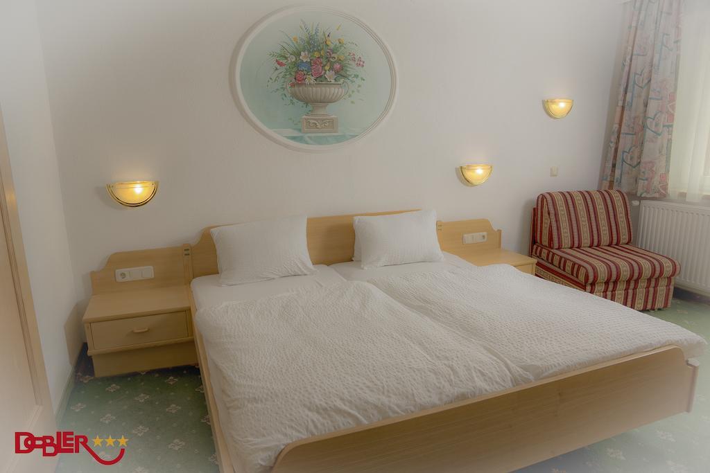 Ferienhotel Dobler Weissenbach am Lech Δωμάτιο φωτογραφία